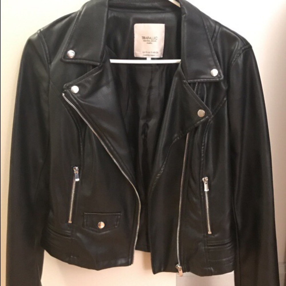 Zara Leather jacket size small- Worn once